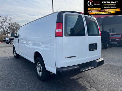 Used 2021 Chevrolet Express 2500 Extended w/ Driver Convenience Package RWD image 4