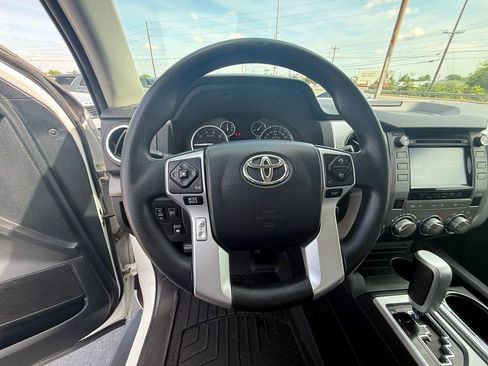Used 2016 Toyota Tundra SR5 w/ SR5 Upgrade Package image 16