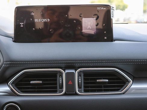 New 2025 MAZDA CX-5 AWD 2.5 S w/ Preferred Package image 16