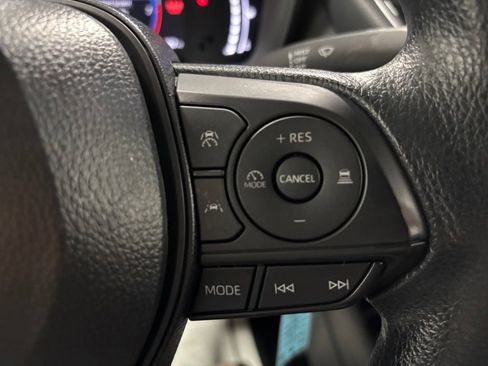 Used 2026 Toyota Corolla LE FWD image 20