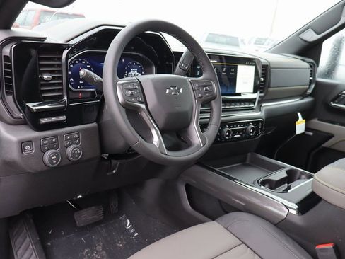 New 2026 Chevrolet Silverado 2500 ZR2 image 6