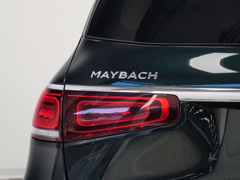 Used 2022 Mercedes-Benz Maybach GLS 600 4MATIC image 65