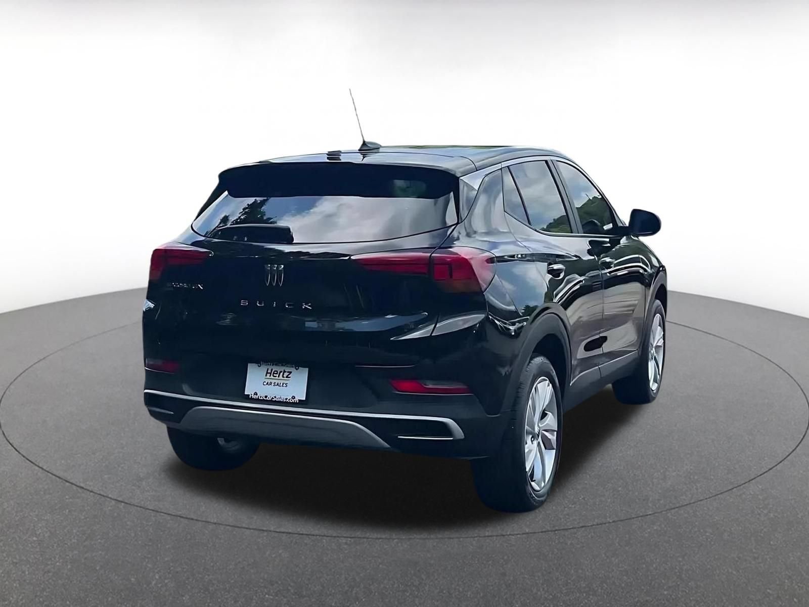 Used 2025 Buick Encore GX Preferred AWD/4WD image 13