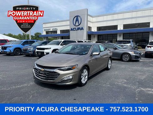 Used 2023 Chevrolet Malibu LT FWD image 1