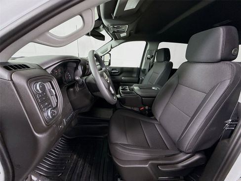 New 2026 GMC Sierra 2500 Pro w/ Convenience Package image 14