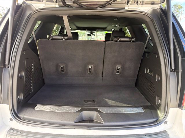 Used 2022 Chevrolet Tahoe RST w/ Luxury Package RWD image 14