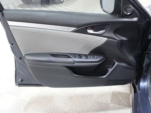 Used 2018 Honda Civic EX-T image 15