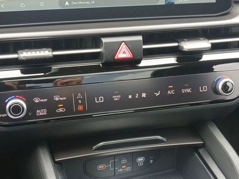 New 2026 Kia Sportage SX Prestige AWD/4WD image 19