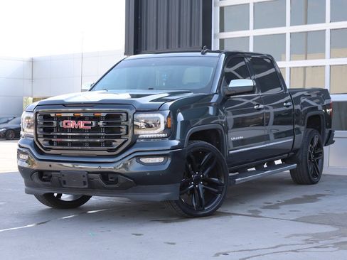 Used 2018 GMC Sierra 1500 SLT AWD/4WD image 3