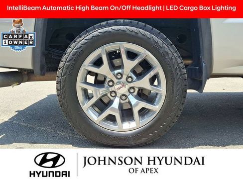 Used 2018 GMC Sierra 1500 SLT AWD/4WD image 32