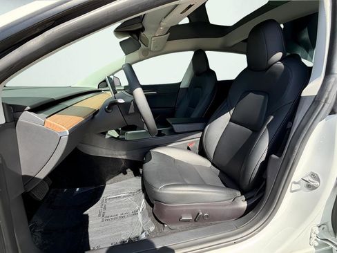 Used 2022 Tesla Model 3 Long Range image 19