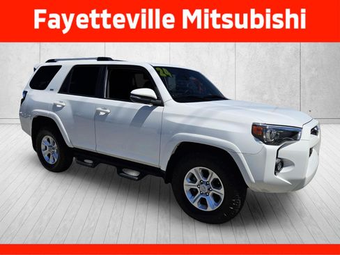 Used 2024 Toyota 4Runner SR5 Premium w/ Moonroof Package AWD/4WD image 1