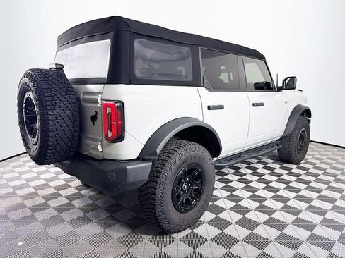 Used 2024 Ford Bronco Wildtrak image 6