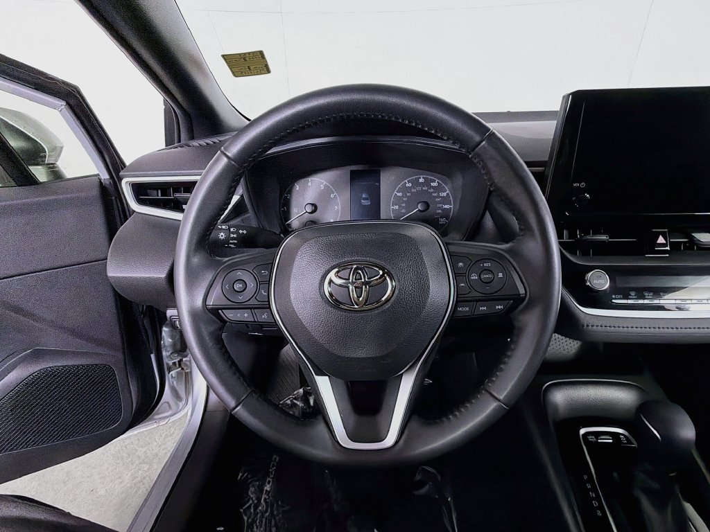 Used 2023 Toyota Corolla SE w/ Carpet Mat Package (TMS) FWD image 13