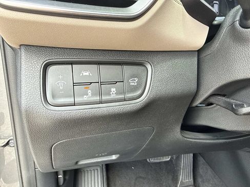 Used 2020 Hyundai Santa Fe SEL w/ Convenience Package FWD image 31