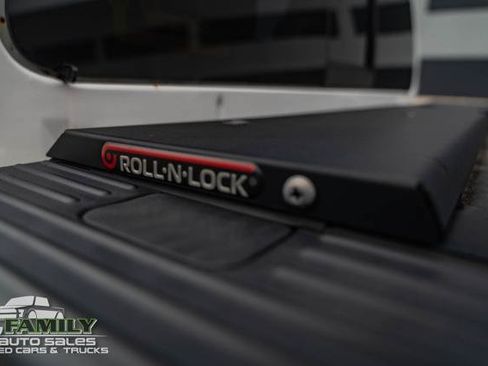 Used 2015 Ford F250 King Ranch w/ FX4 Off-Road Package AWD/4WD image 16