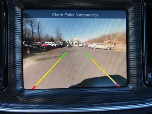 Used 2015 Dodge Challenger SXT Plus w/ Driver Convenience Group image 20