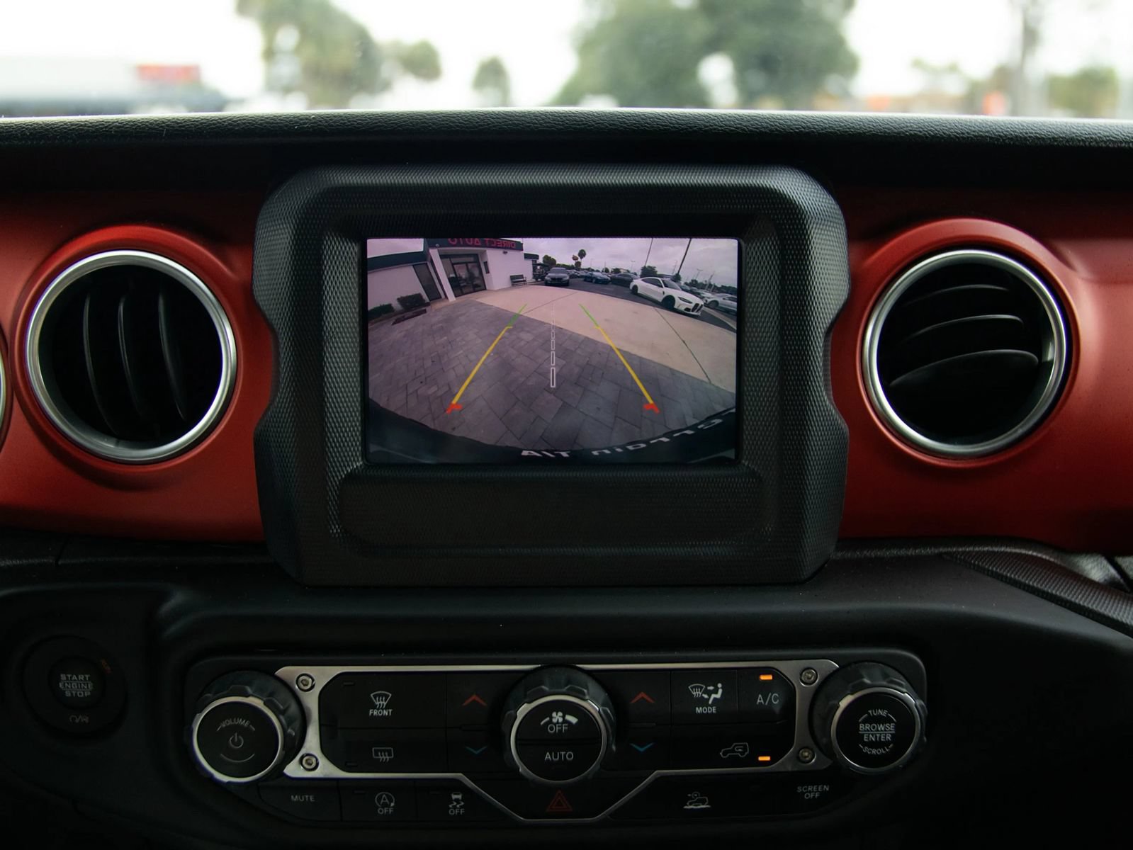 Used 2021 Jeep Wrangler Rubicon AWD/4WD image 30