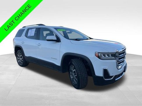 Used 2023 GMC Acadia SLE w/ Driver Convenience Package FWD image 8