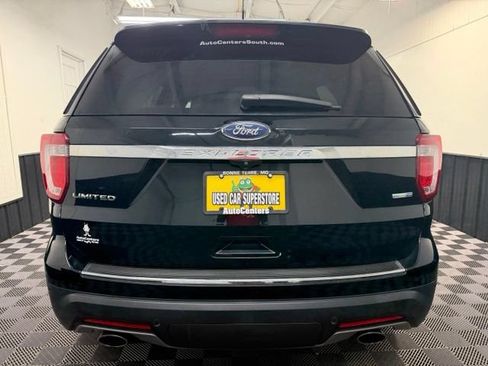 Used 2018 Ford Explorer Limited w/ Equipment Group 301A AWD/4WD image 5