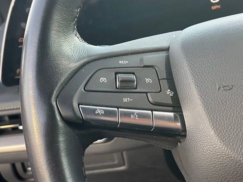 Used 2024 Cadillac XT4 Premium Luxury image 24