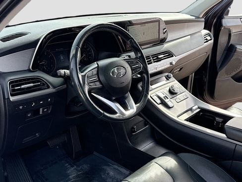 Used 2021 Hyundai Palisade SEL w/ Premium Package image 4