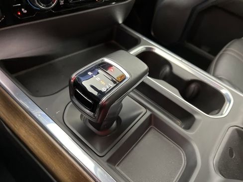 Certified 2023 Chevrolet Silverado 1500 High Country w/ High Country Premium Package image 33