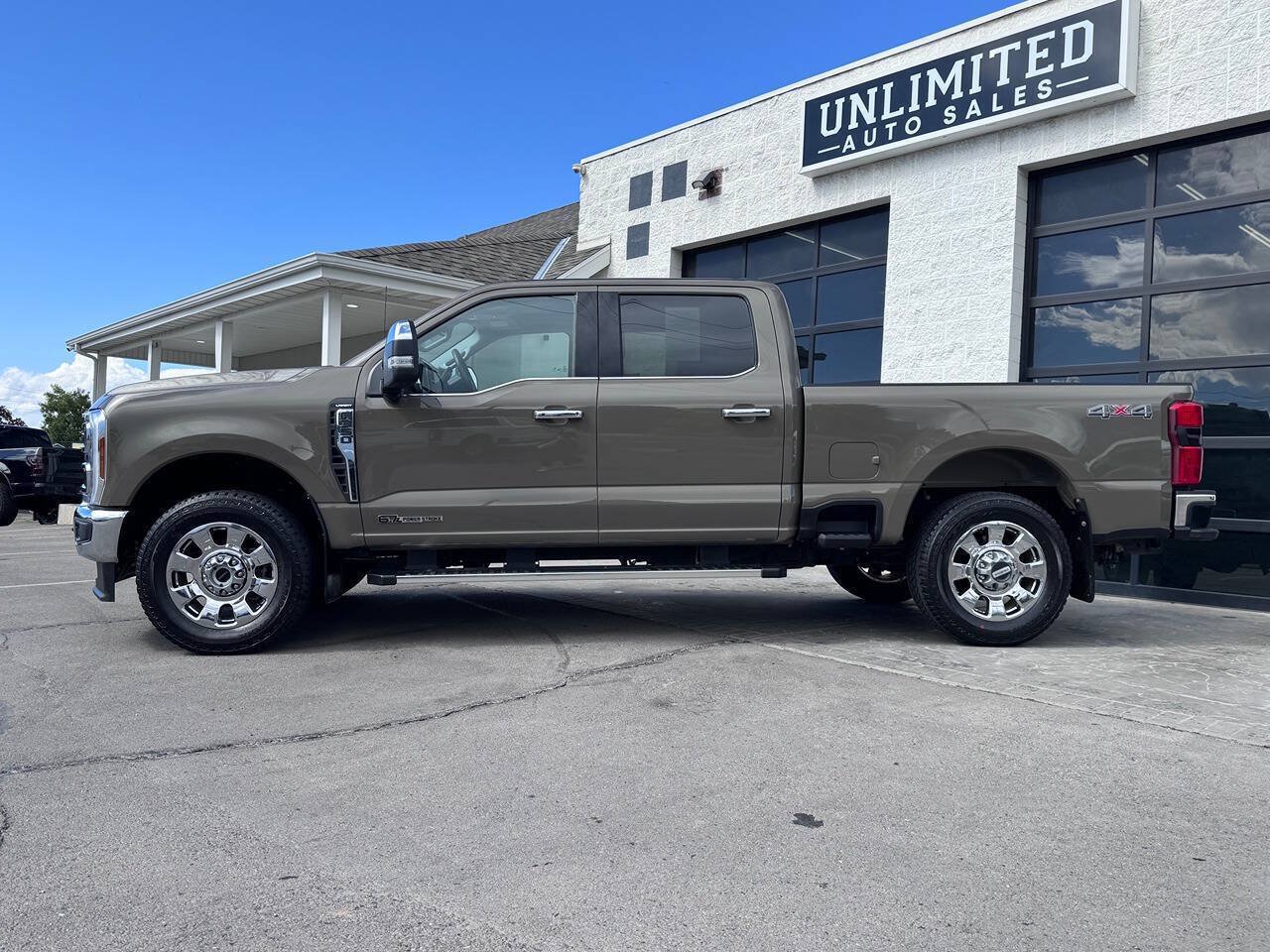Used 2026 Ford F350 Lariat w/ Chrome Package AWD/4WD image 10