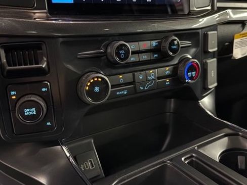 Used 2025 Ford F150 STX w/ Equipment Group 200A AWD/4WD image 34