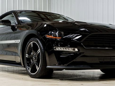 Used 2020 Ford Mustang GT Premium w/ California Special Package image 36