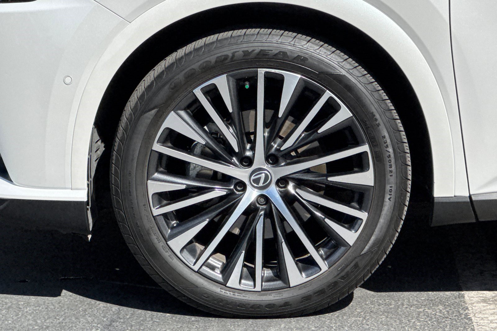 Used 2024 Lexus RX 350 Premium Plus w/ Convenience Package FWD image 37
