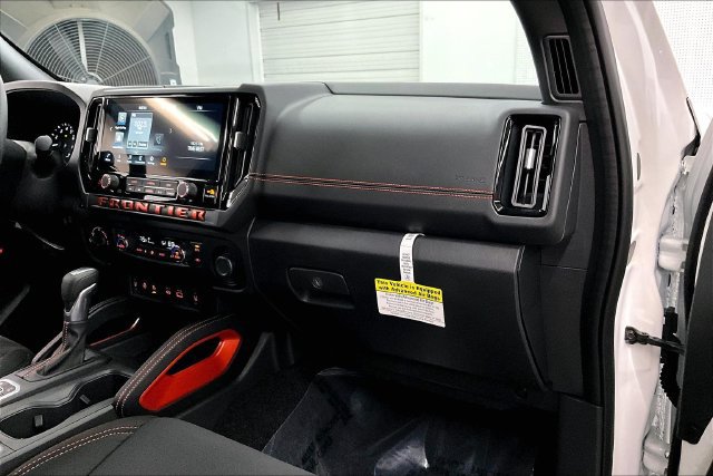New 2026 Nissan Frontier PRO-4X w/ Tow Package AWD/4WD image 38