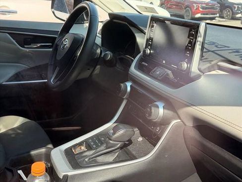 Used 2021 Toyota RAV4 XLE Premium AWD/4WD image 13
