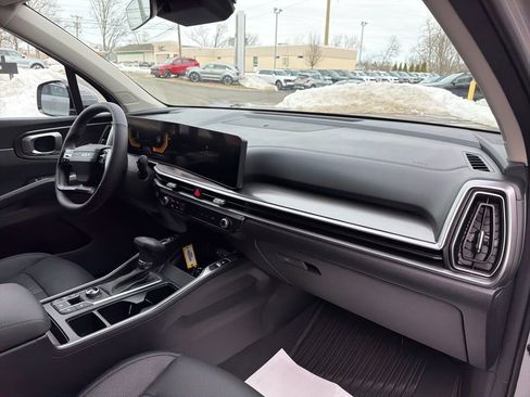 New 2026 Kia Sorento EX AWD/4WD image 13