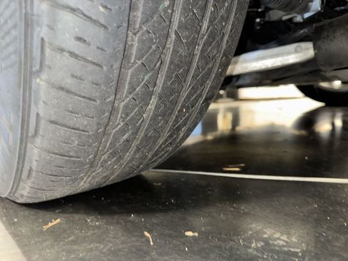 Used 2023 Honda Odyssey Touring image 11