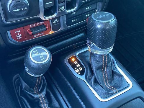 Used 2020 Jeep Gladiator Mojave image 12