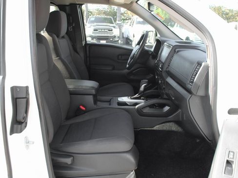 Used 2022 Nissan Frontier S image 34