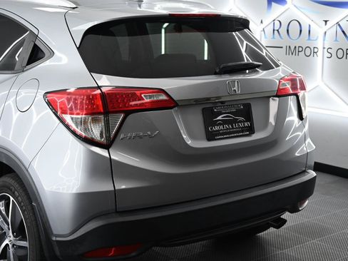 Used 2022 Honda HR-V EX-L image 11