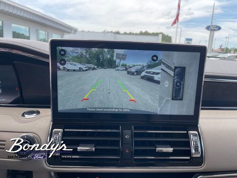 Used 2024 Lincoln Navigator L Reserve image 6