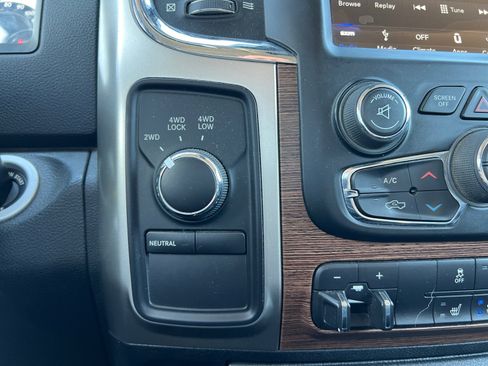Used 2018 RAM 2500 Laramie AWD/4WD image 30