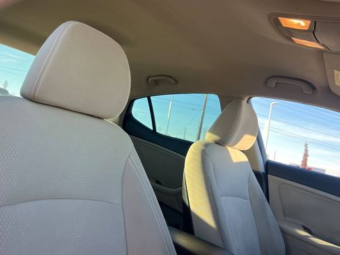 Used 2015 Kia Optima LX image 13