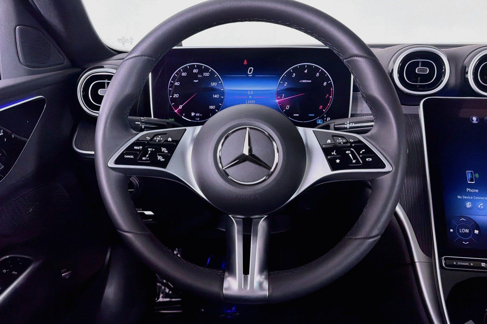 Used 2024 Mercedes-Benz C 300 Sedan image 19