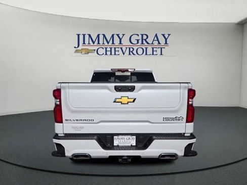 New 2026 Chevrolet Silverado 1500 High Country image 4