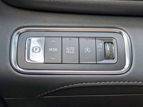 New 2026 Buick Enclave Sport Touring w/ Power Package FWD image 31