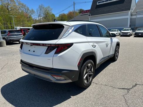 Used 2025 Hyundai Tucson SEL AWD/4WD image 8