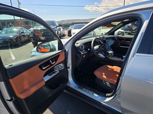 New 2026 Mercedes-Benz GLC 300 4MATIC image 19