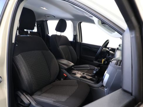 Used 2025 Ford Ranger XLT w/ Convenience Package RWD image 19