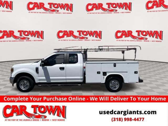 Used 2022 Ford F250 XL w/ Power Equipment Group RWD image 1