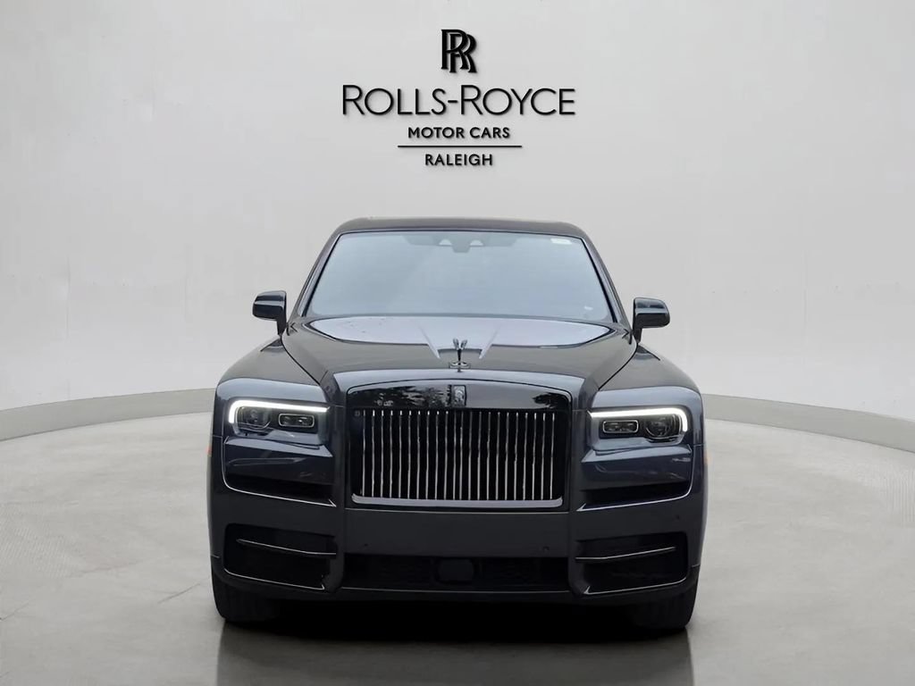 Certified 2023 Rolls-Royce Cullinan Black Badge w/ Driver's Package AWD/4WD image 3