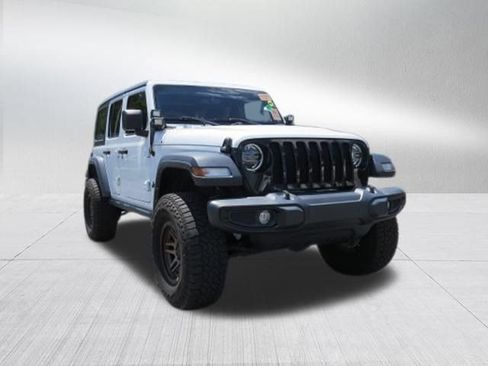 Used 2022 Jeep Wrangler Unlimited Sport AWD/4WD image 7